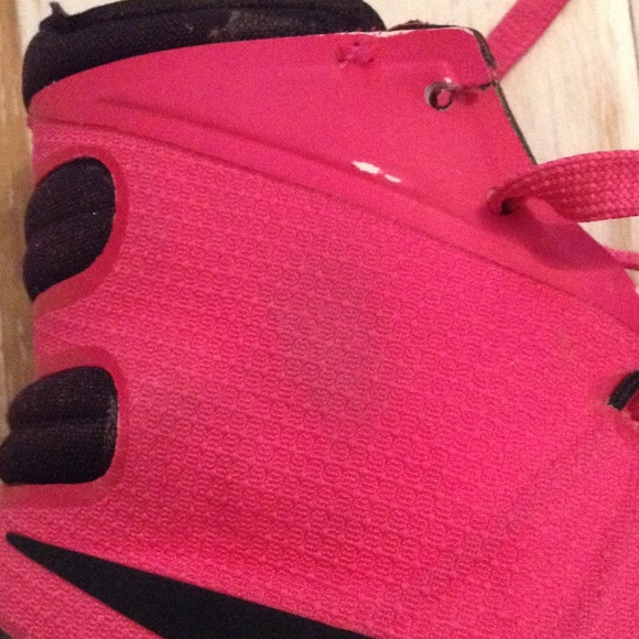 Nike sneakers - Picture 3 of 4